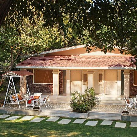 Taj Aravali Resort & Spa Ουνταϊπούρ Εξωτερικό φωτογραφία