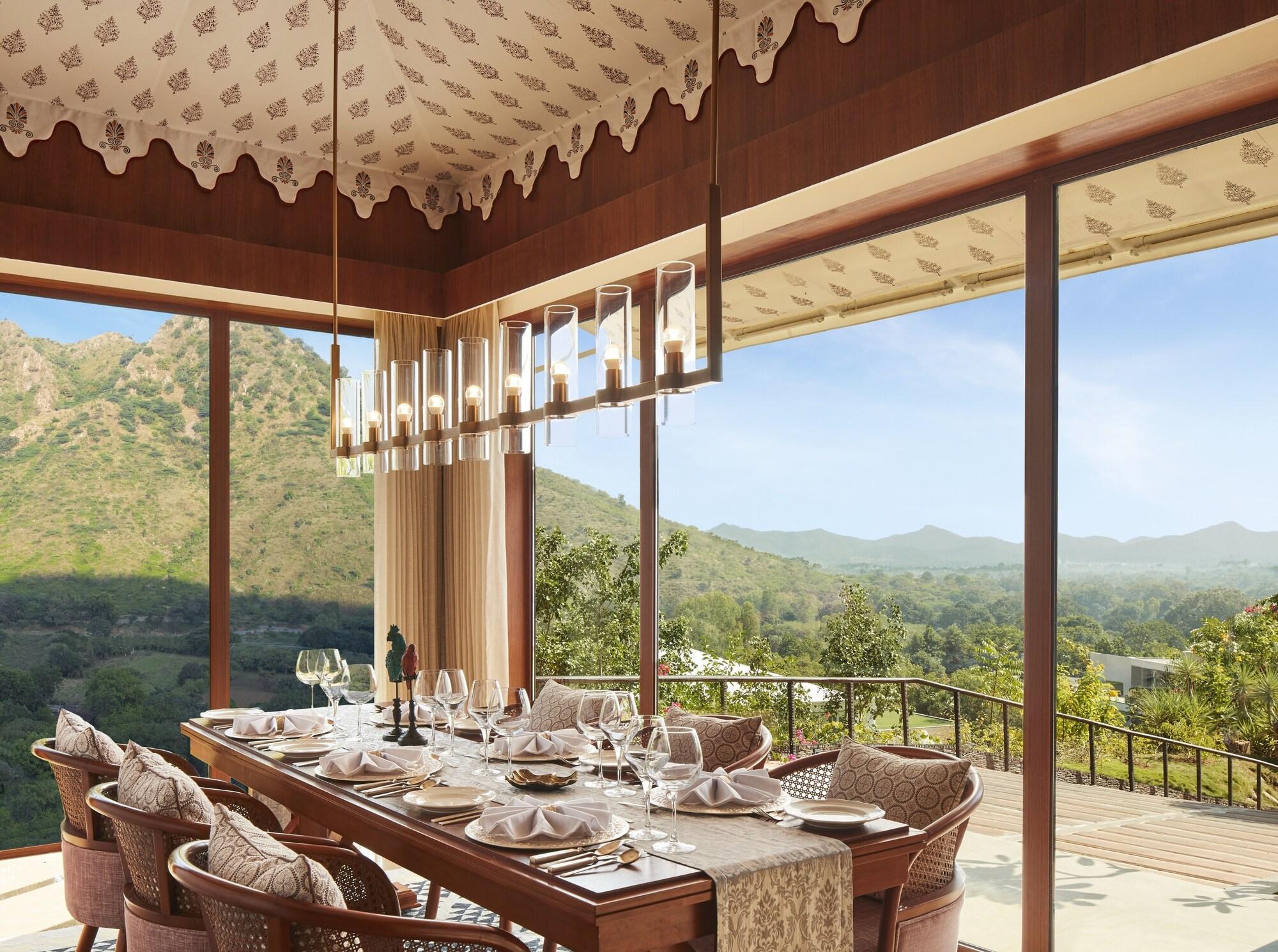 Taj Aravali Resort & Spa Ουνταϊπούρ Εξωτερικό φωτογραφία